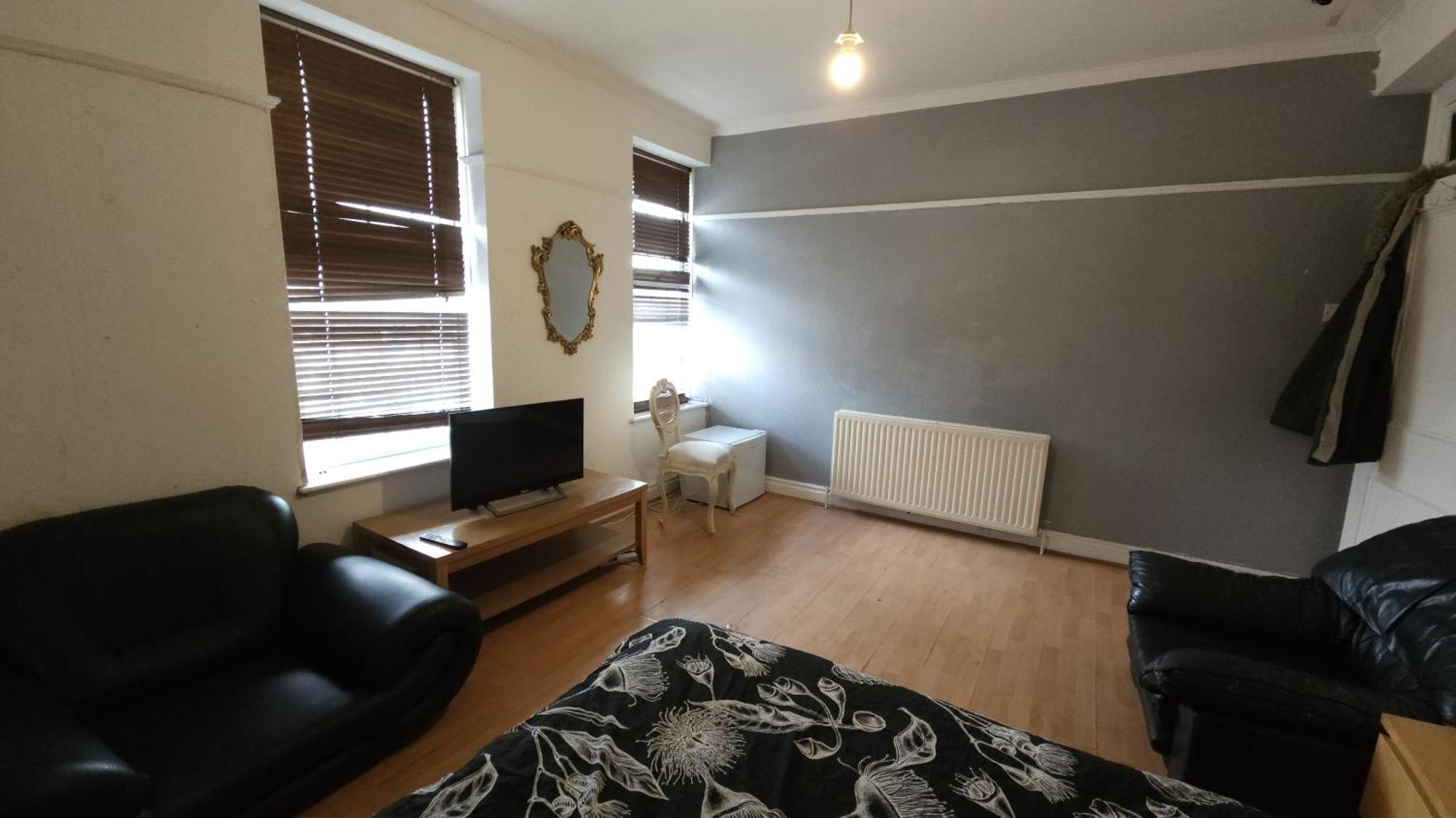 London Edgware Station Apartment Экстерьер фото