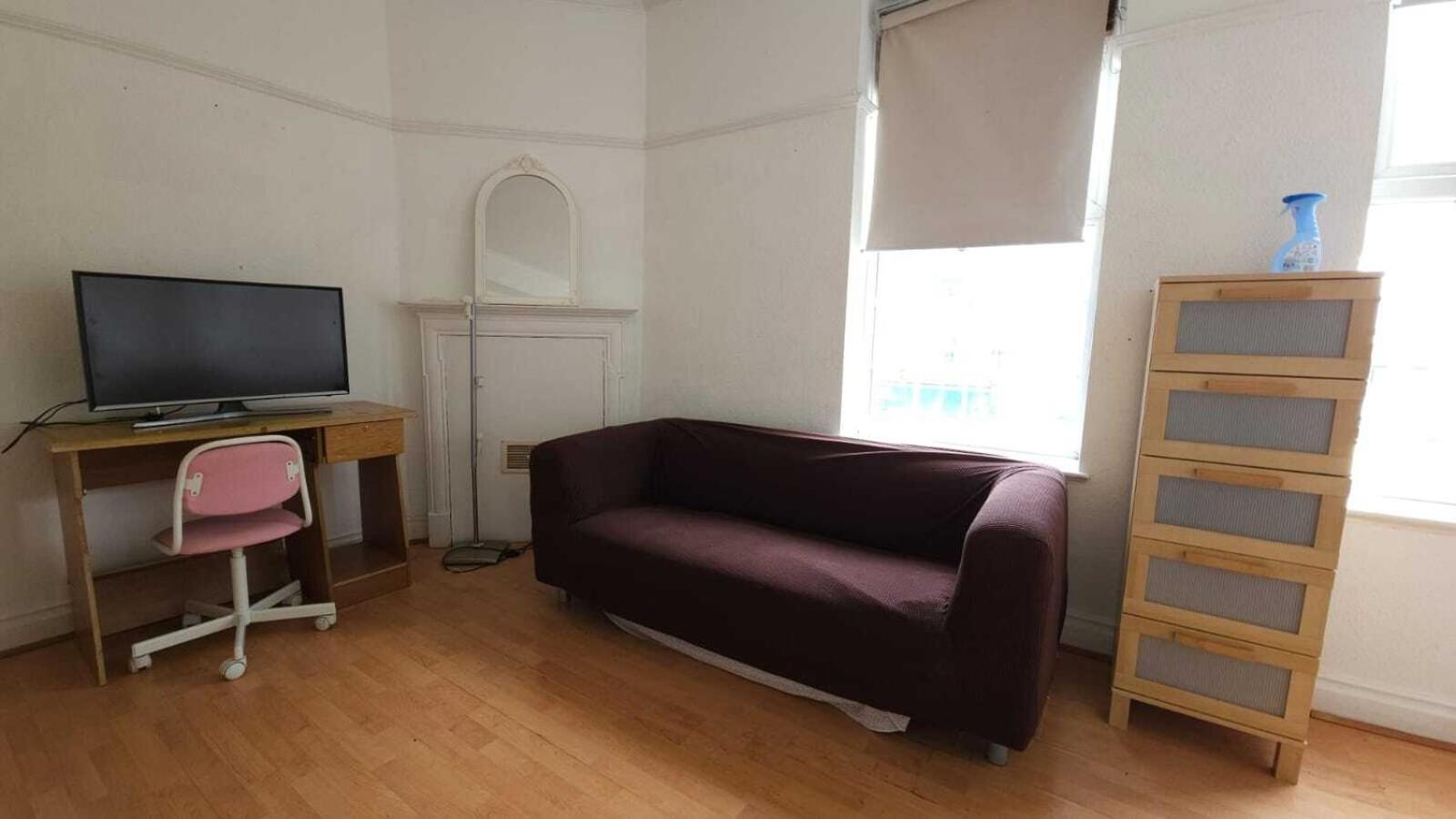 London Edgware Station Apartment Номер фото